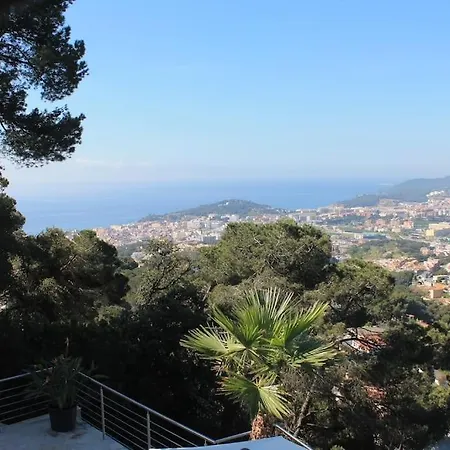 Lloret De Mar, Casa Arjane Willa
